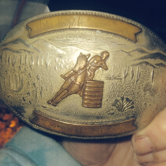 Accessories - Rodeo belt buckle